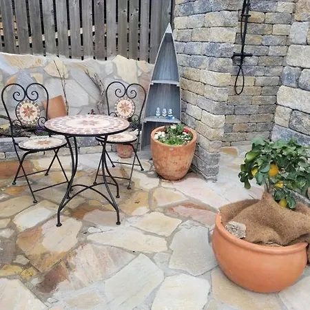 Exklusive Dorfpension Mit Pool Und Sauna *